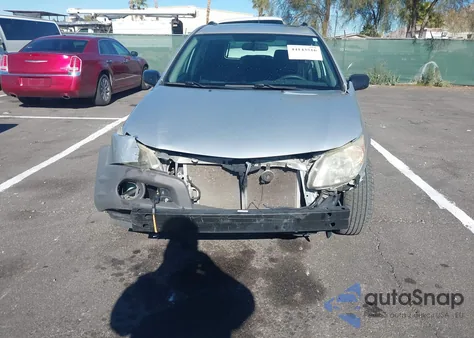 2005 Pontiac Vibe from USA, damaged, VIN 5Y2SL63845Z446952